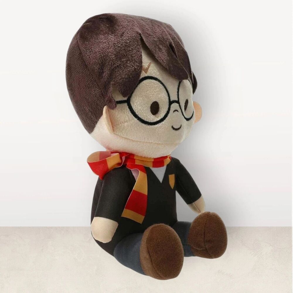 Warner Bros. Wizarding World Harry Potter Plush Stuffed Animal Toy Ages 3+ - Picture 3 of 4